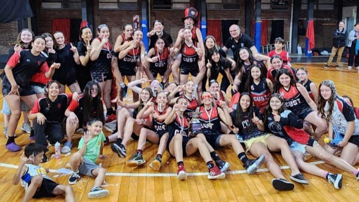 Básquet Femenino: La U13 del CUST se quedó con el título del torneo Clausura