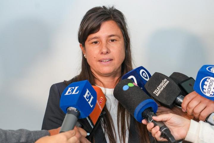 El Ministerio de Educación pide a los padres lleven a los chicos a las escuelas este miércoles