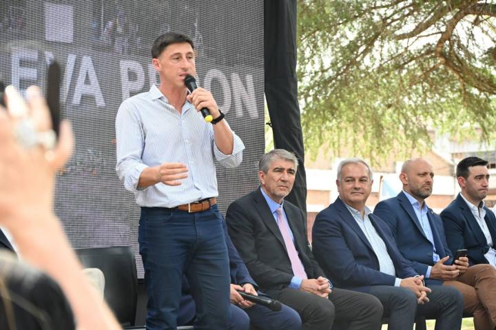 Laguna Paiva recupera 227 hectáreas provenientes del ex ferrocarril