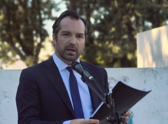 Miguel Weiss Ackerley: 