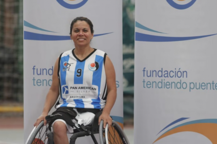 Las Lobas aseguran sus pasajes a Madrid gracias a una cadena solidaria