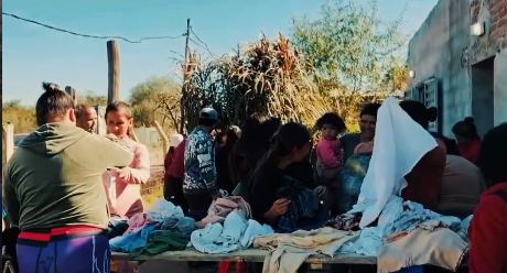 Nueva jornada de Ropero Solidario y olla popular en Adelina Este: solidaridad frente a la crisis social y económica