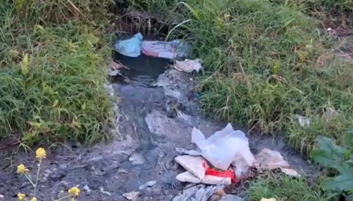 Vecinos de Villa Luján alertan por riesgo de inundaciones y aguas cloacales en Uruguay al 3100