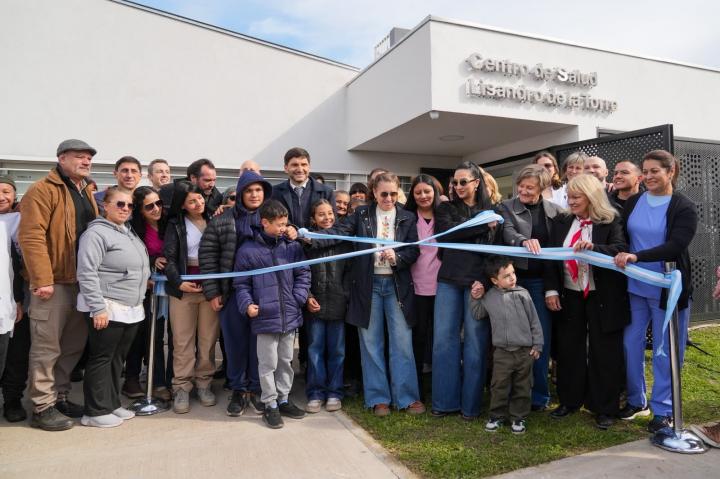 Quedó inaugurado el flamante edificio del Centro de Salud del Barrio Las Vegas