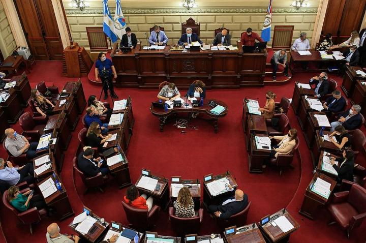 La Legislatura autorizó al Ejecutivo Provincial a tomar crédito para financiar la Ley de Conectividad
