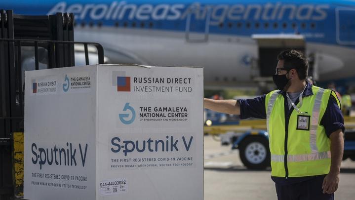 Un nuevo embarque con vacunas Sputnik V llegará esta tarde desde Rusia