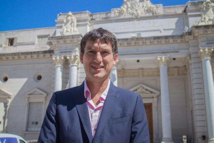 Balance legislativo: Juan Argañaraz en el podio de la labor parlamentaria santafesina