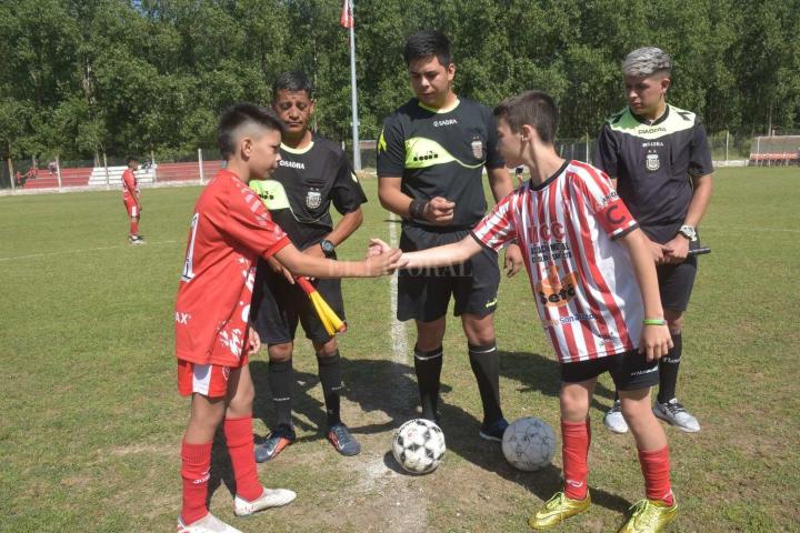 Liga Santafesina: vuelve el fútbol de categorías inferiores e infantiles