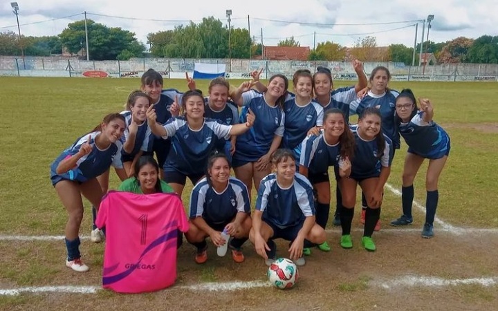 Fútbol femenino: Atenas vuelve a jugar de local por la fecha 6 del Torneo Apertura 