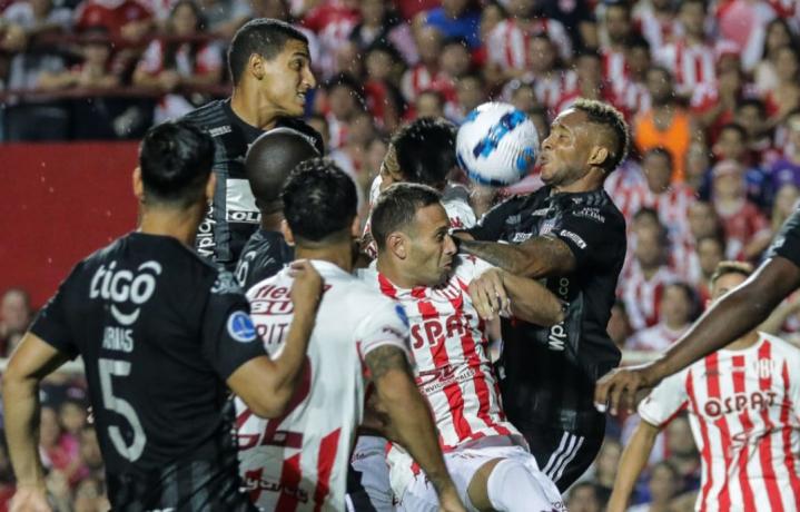 En su debut, Unión empató 1-1 con Junior de Barranquilla 