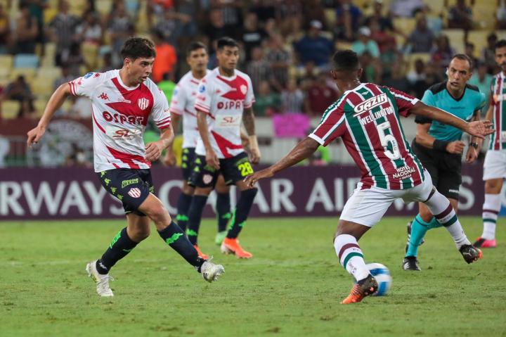 Unión tuvo un buen partido y empató 0-0 con Fluminense 