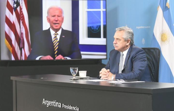 Alberto Fernández recibió al asesor de Biden sobre la Cumbre de las Américas: aún no confirmó si asistirá