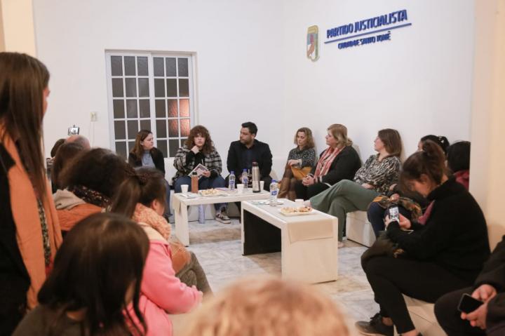 Se realizó una charla/debate sobre Diversidad Corporal y Discriminación