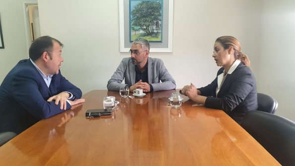El secretario de gobierno y la directora de Seguridad Ciudadana se reunieron con el secretario privado del Ministro de Seguridad