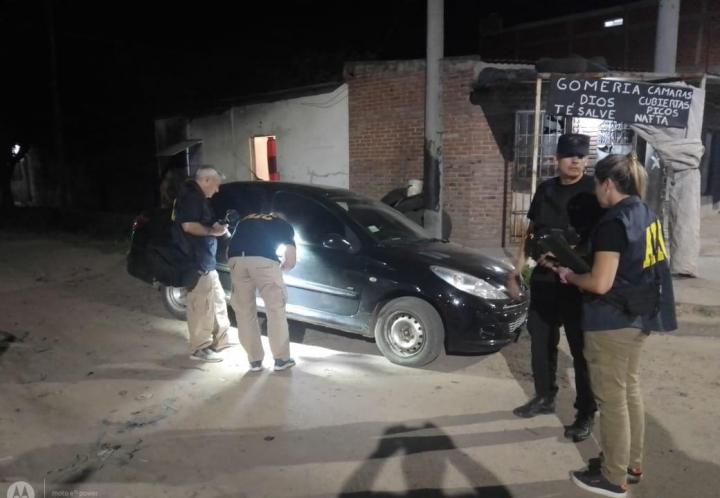 Entradera en López y Planes al 1.300: hallaron el automóvil de la familia víctima del violento robo