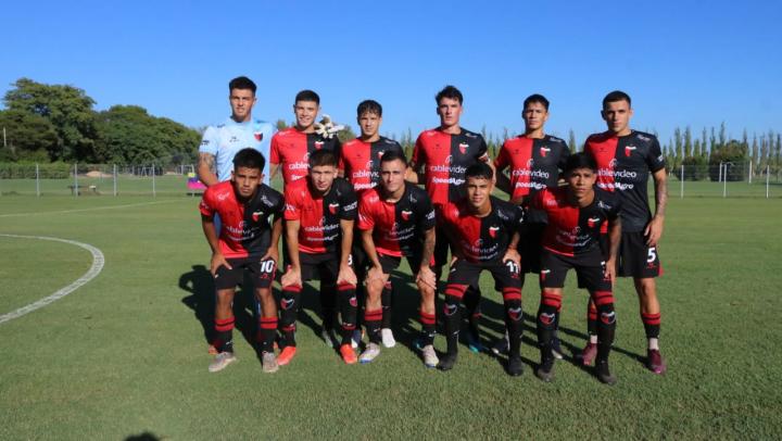 Liga profesional: La reserva de Colón sufrió una dura derrota ante Independiente por 5 a 1