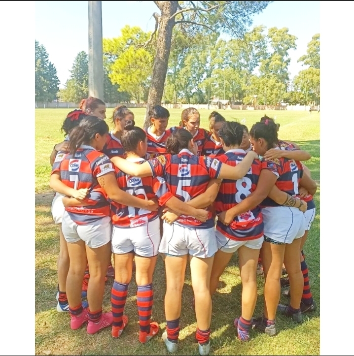 Rugby femenino: Se viene el cuadrangular amistoso de Seven Nocturno en el Club Cha roga este fin de semana 