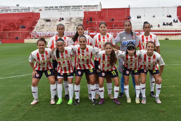 Liga profesional de fútbol femenino: Unión volvió al triunfo y goleó 3 a 0 a Chacarita en el 15 de Abril 