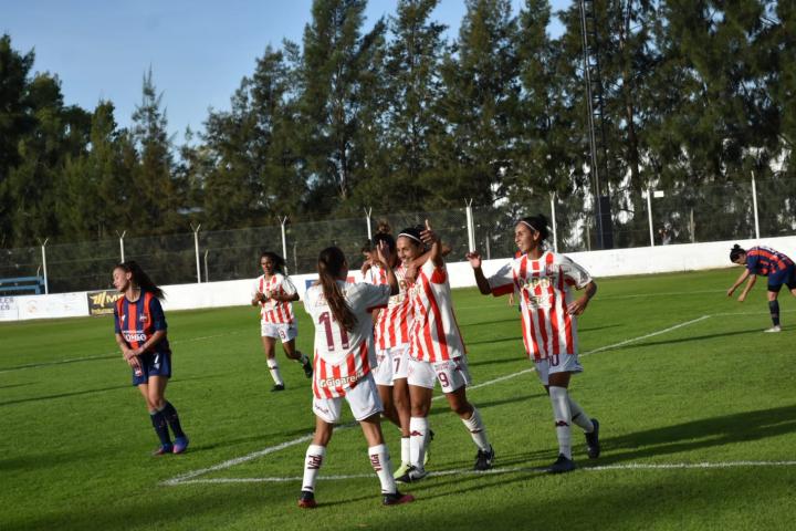 Liga profesional de fútbol femenino: Unión sumó otra victoria importante ante El Frontón 