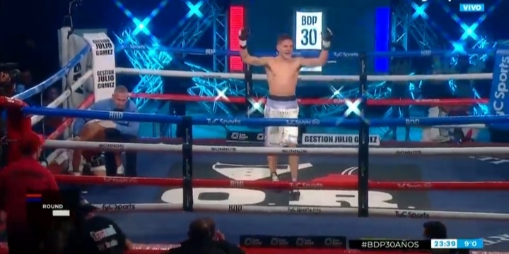 Boxeo profesional: El Rusito Crenz venció a Nelson Ríos y se agranda la ilusión por la pelea por el título