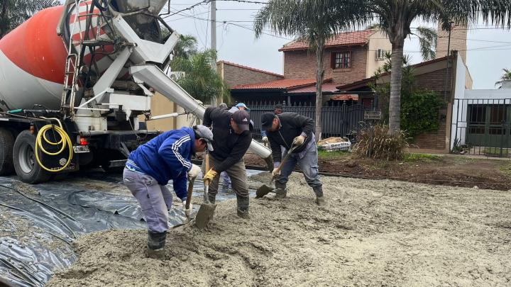 Efecto elecciones: ritmo acelerado de la obra de pavimento en la Vecinal General Paz