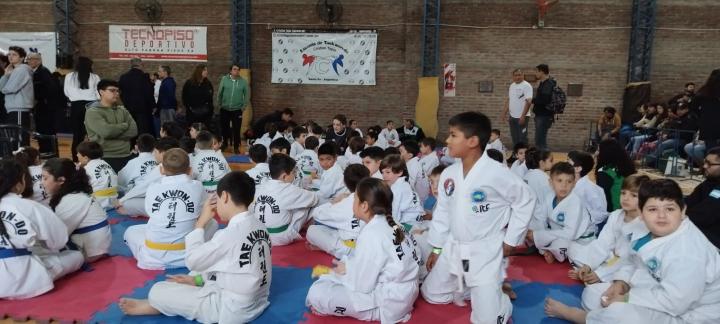 Taekwondo: Destacada participación  del Club Unión Santo tomé y Alianza en el Torneo Interprovincial en Monte Vera