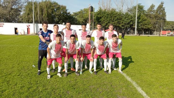 Liga santafesina: Independiente Santo tomé recibe a Juventud Unida, en el Mauricio Martínez 