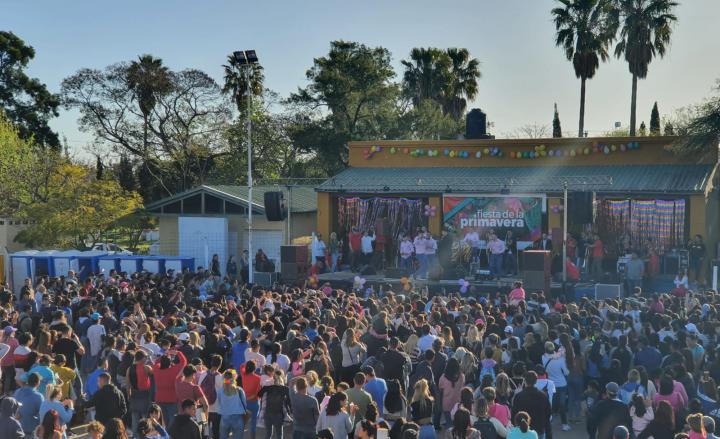 La Fiesta de la Primavera será animada por bandas locales de cumbia