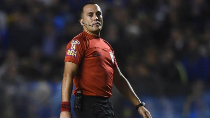 Fernando Espinoza será el árbitro del partido de Unión