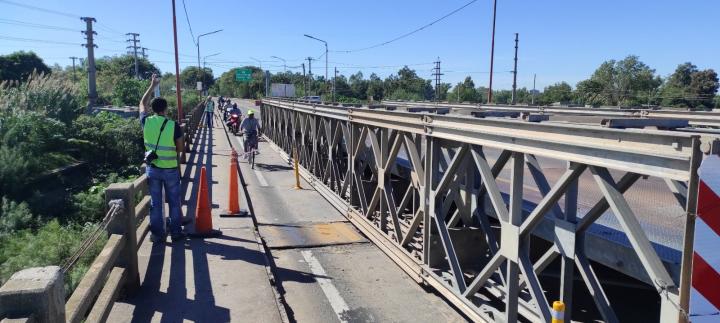 Puente Carretero: Vialidad nacional confimó que el próximo martes trabajará sobre las ondulaciones en la rampa del Bailey