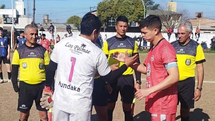 Floresta venció a Academia AC con un gol de Ezequiel Leoni