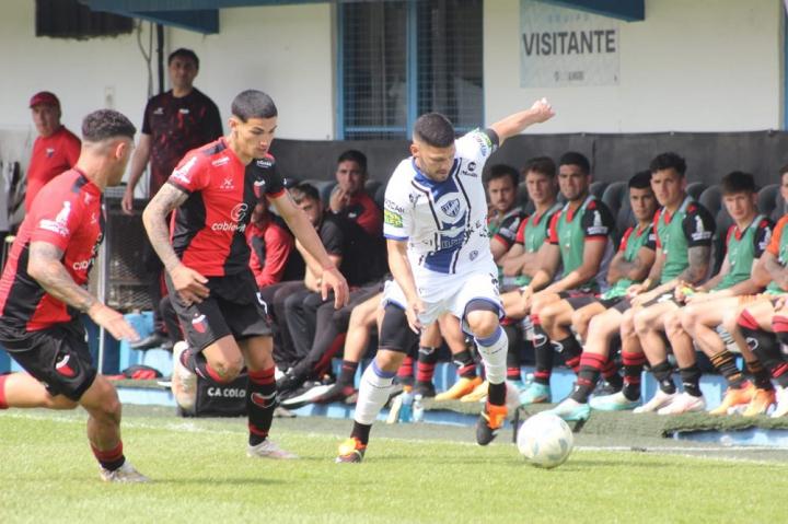 Colón cortó la mala racha de visitante y le ganó 2 a 0 a Almagro