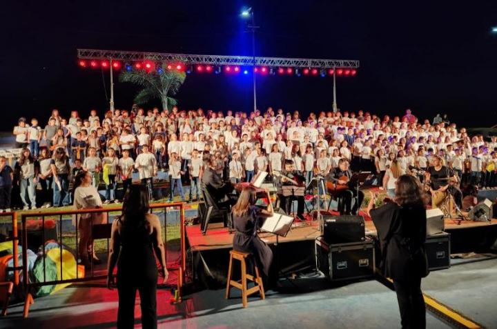 Multitudinaria convocatoria en la jornada Coral de Niños y Jóvenes “Canta Santo Tomé”