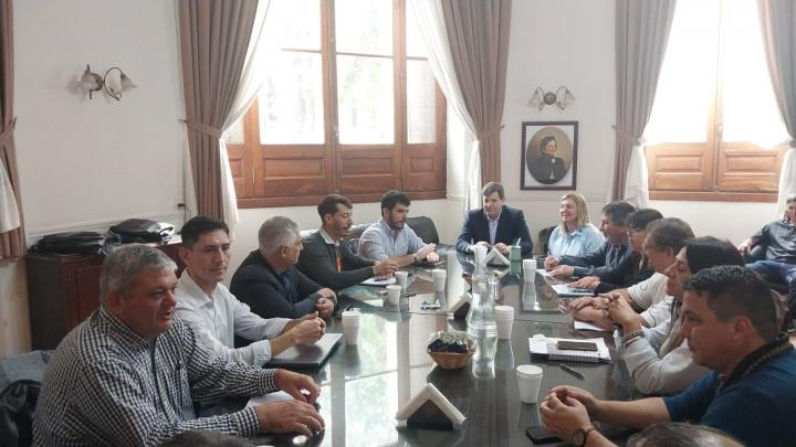 Se realizó este jueves un nuevo encuentro entre trabajadores municipales e intendentes