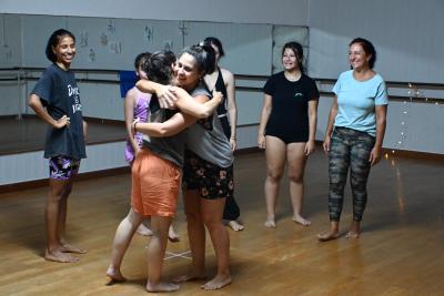 Danza: se llevará a cabo un taller de entrenamiento y bases de técnica clásica