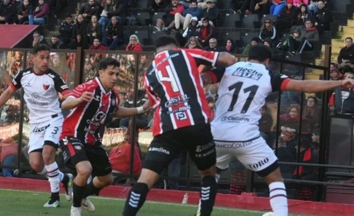 Con Medrán en el banco, Colón empató 1 a 1 frente a Chacarita 