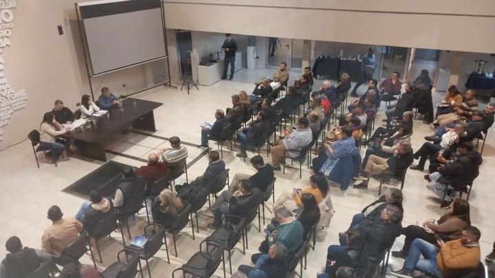 El Plenario de FESTRAM determinó PARO DE 24 horas para esta semana y 48 horas para la próxima
