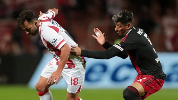 Unión quedó afuera de la Copa Argentina tras caer por penales  ante River