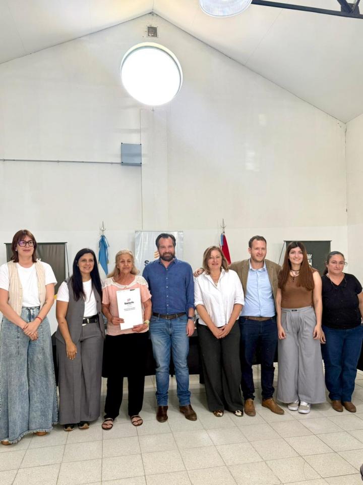 Se entregaron nuevas escrituras a vecinos de nuestra ciudad