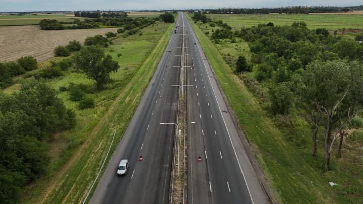 Avanza la obra del tercer carril en la Autopista