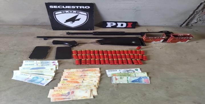 Material secuestrado durante los allanamientos