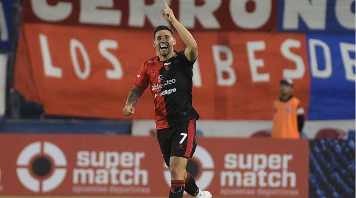 Escándalo en Colón: José Neris se declaró despedido y el club dio su respuesta