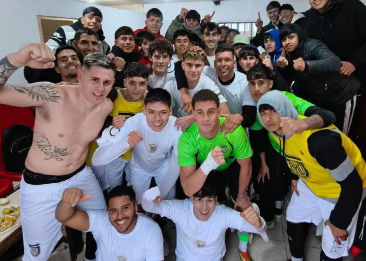 Academia AC derrotó a Independiente en el duelo entre santotomesinos de la fecha