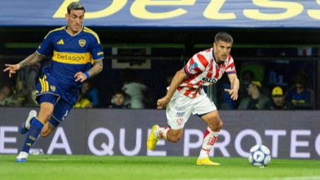 Unión perdió 3 a 0 en La Bombonera